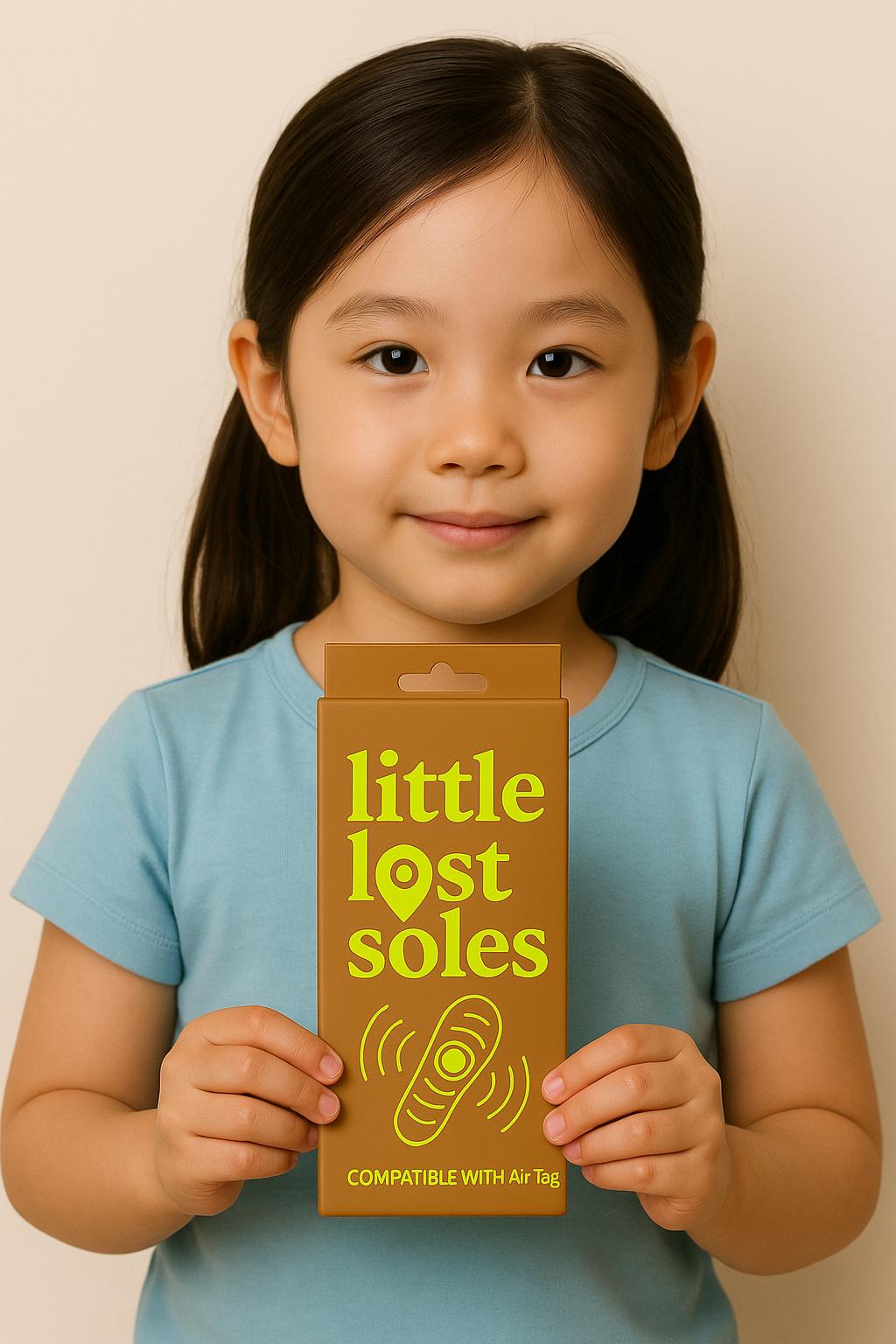 Smart inner sole compatible with AirTag by Little Lost Soles